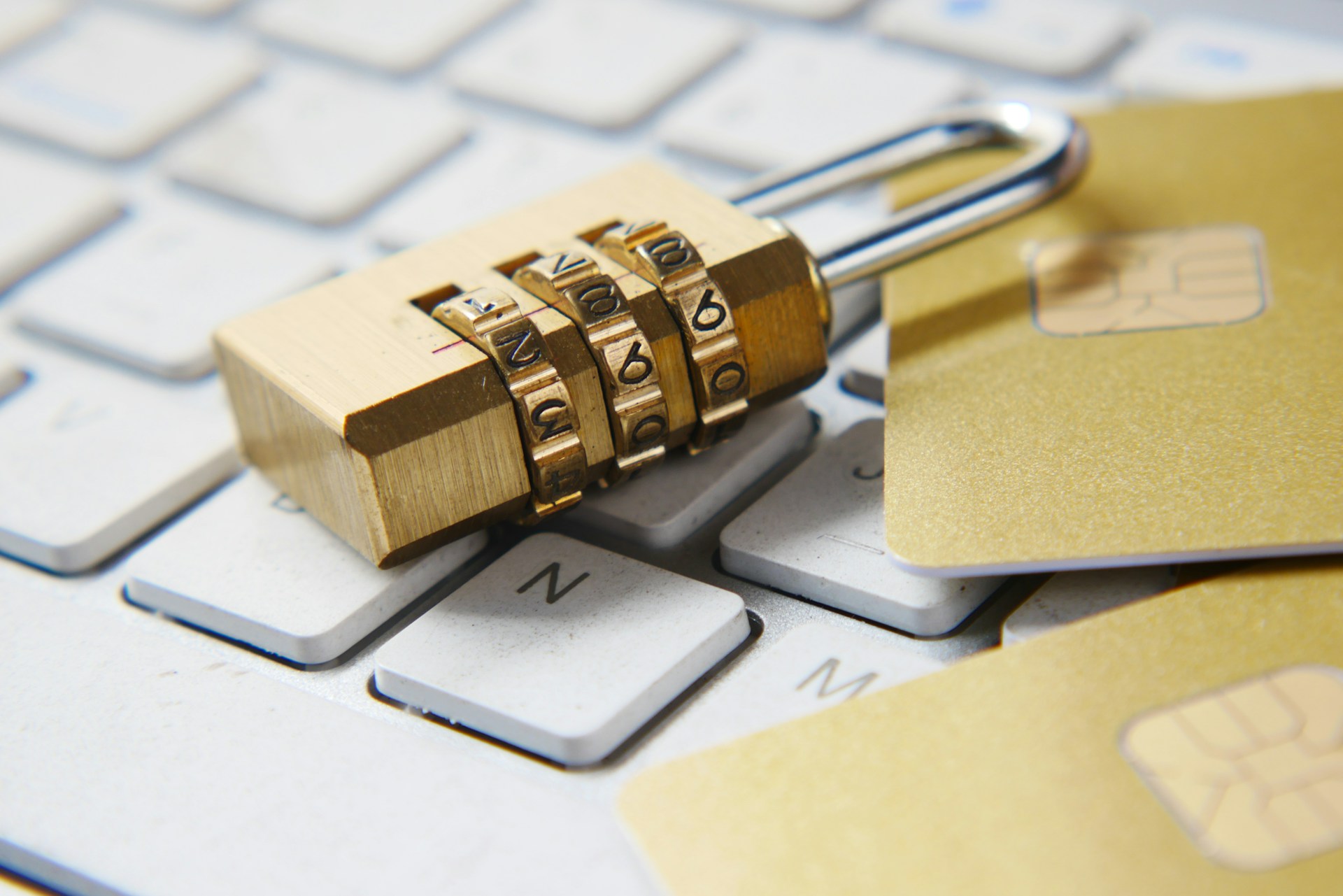 Bezpieczeństwo danych w księgowości online